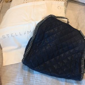 ❤️Navy Falabella Bag with Dust Bag included!